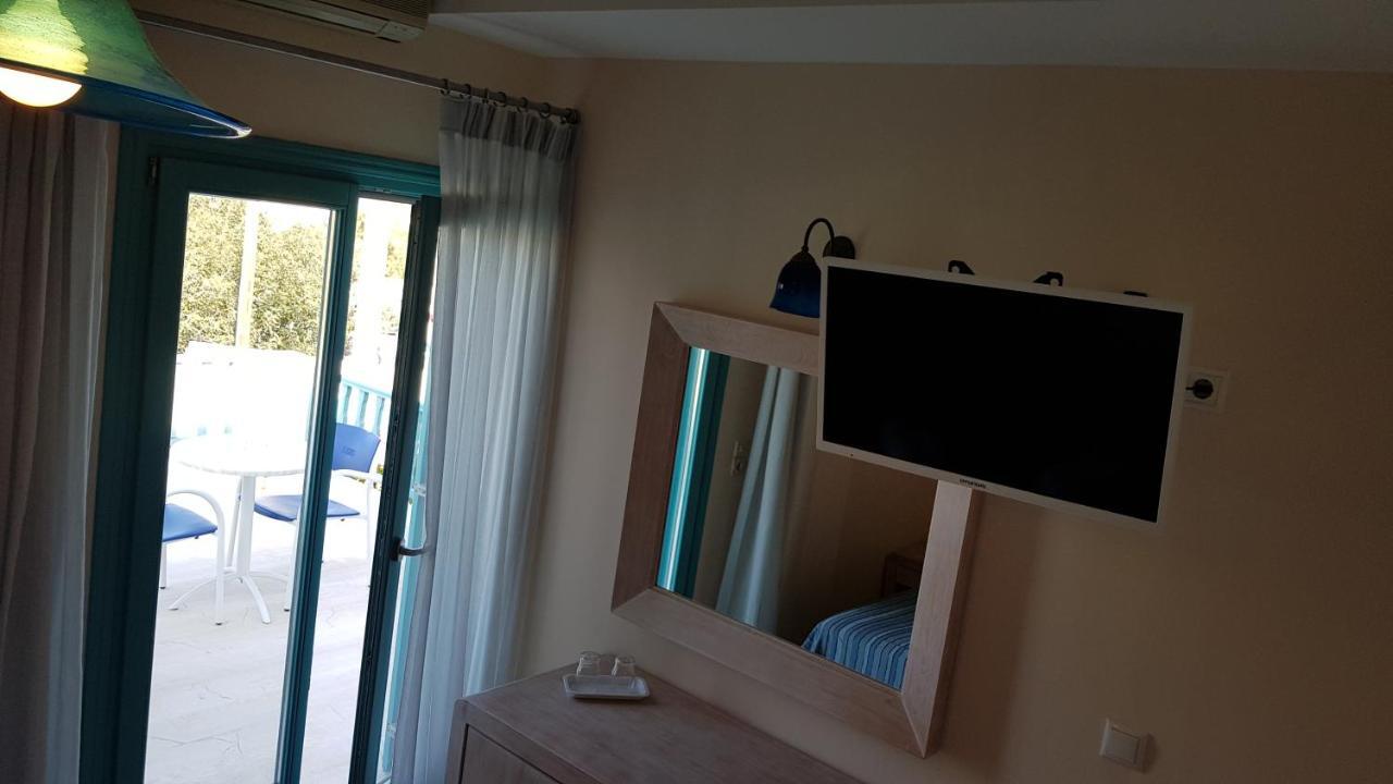 Hotel Andreas Kamári Eksteriør billede