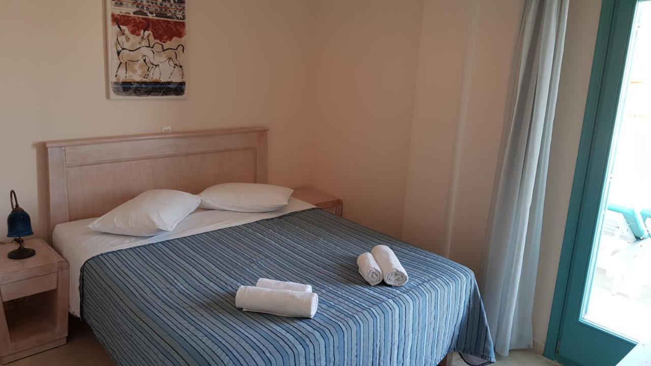 Hotel Andreas Kamári Eksteriør billede